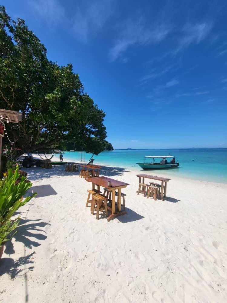 Dewati Roomstay B&B Lang Tengah Eksteriør billede