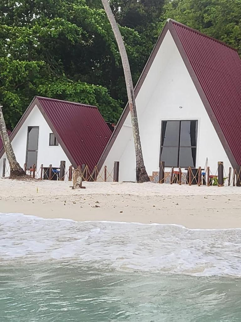 Dewati Roomstay B&B Lang Tengah Eksteriør billede